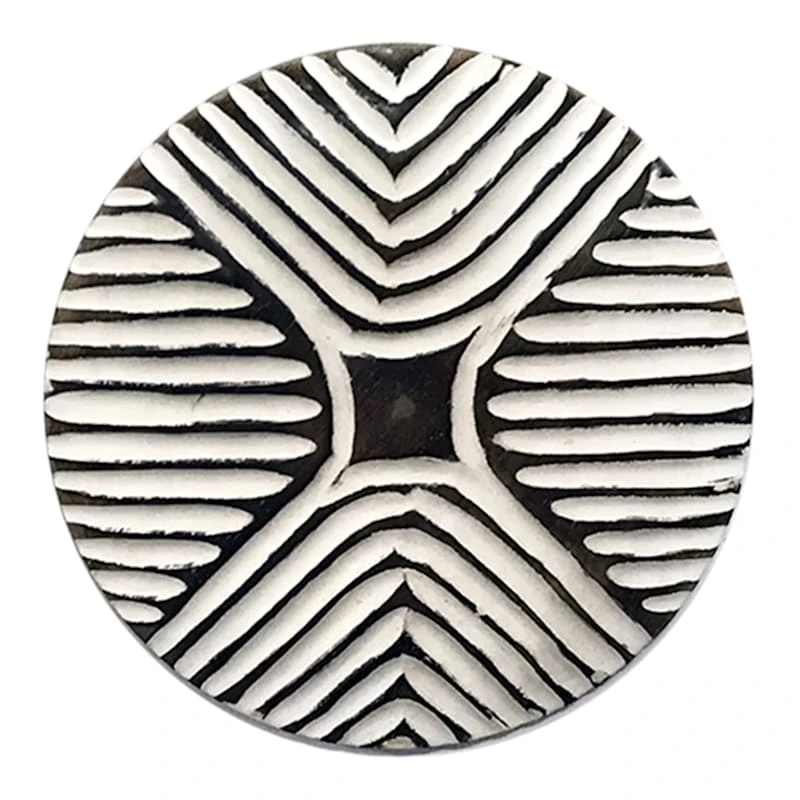 3-Piece Carved Black & White Decorative Wall Plates, 12" 3 3-Piece Carved Black & White Decorative Wall Plates, 12" - Image 3